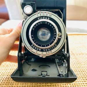 Vintage Kodak Dakon Camera w/ Leather Case
